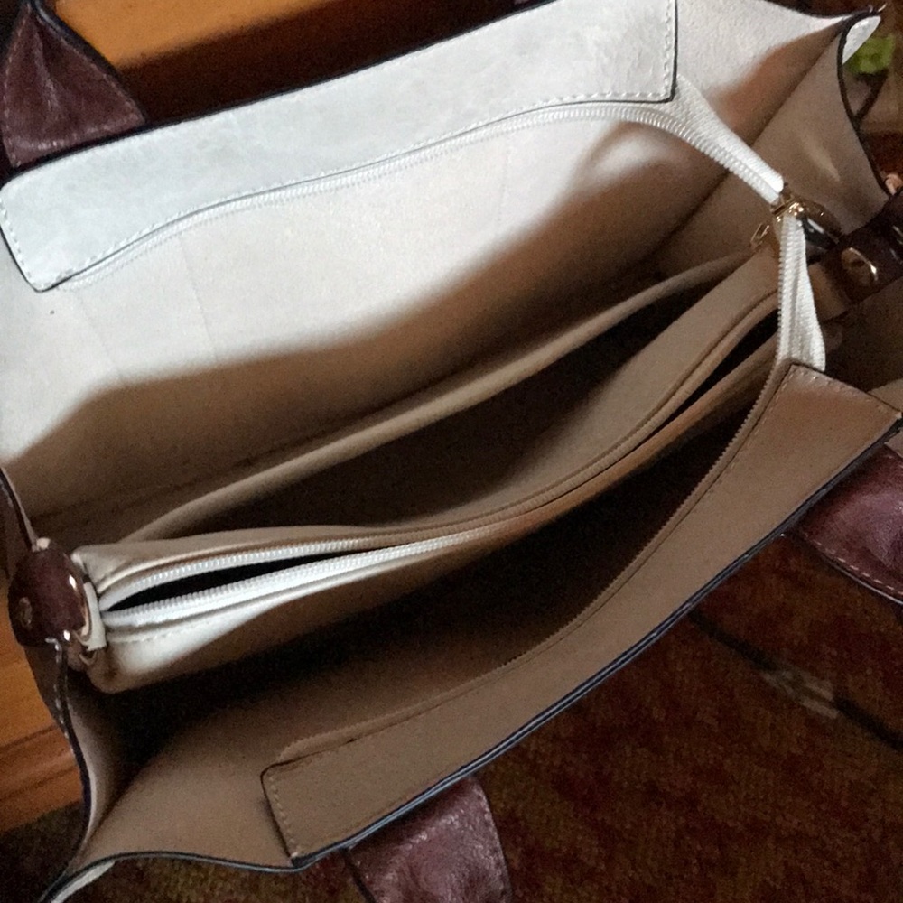 Disenchanted purse - Picture 3 of 3